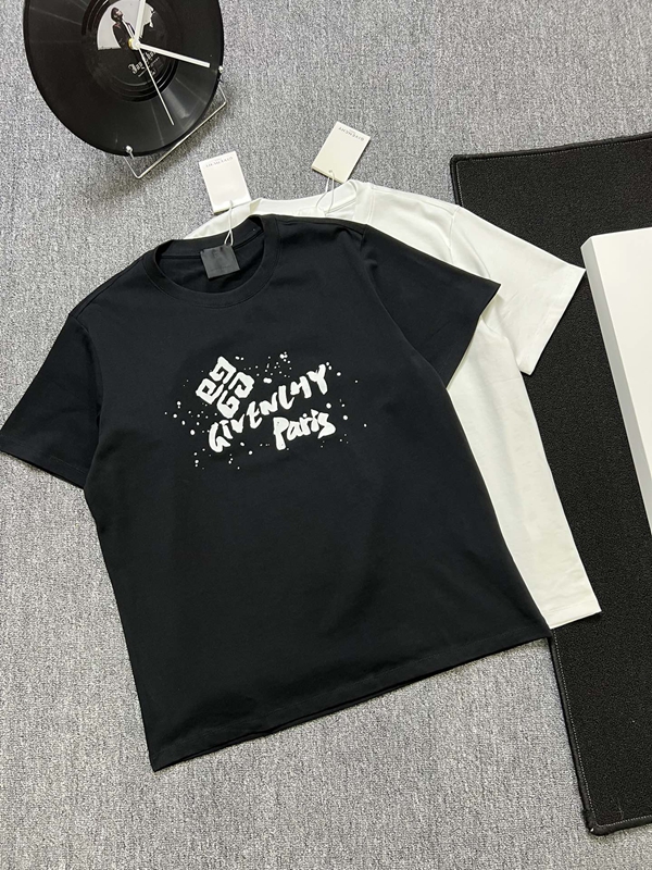 ブランドTシャツ背面デザイン